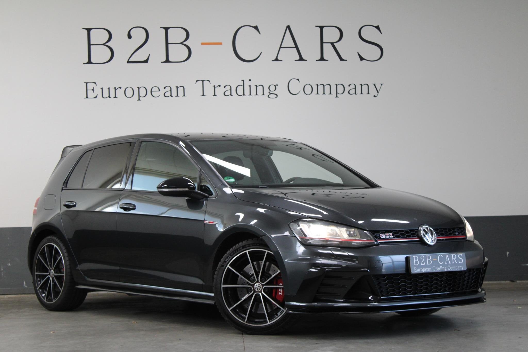 Volkswagen Golf 2.0 TSI GTI Clubsport | Xenon | Lederen bekl, Gebruikt, 4 cilinders, Alcantara, Zwart