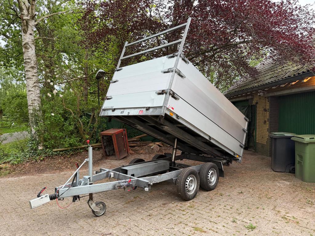 Mooie easyline aanhangwagen  elektrisch kipper 305x180, Ophalen of Verzenden, Zo goed als nieuw