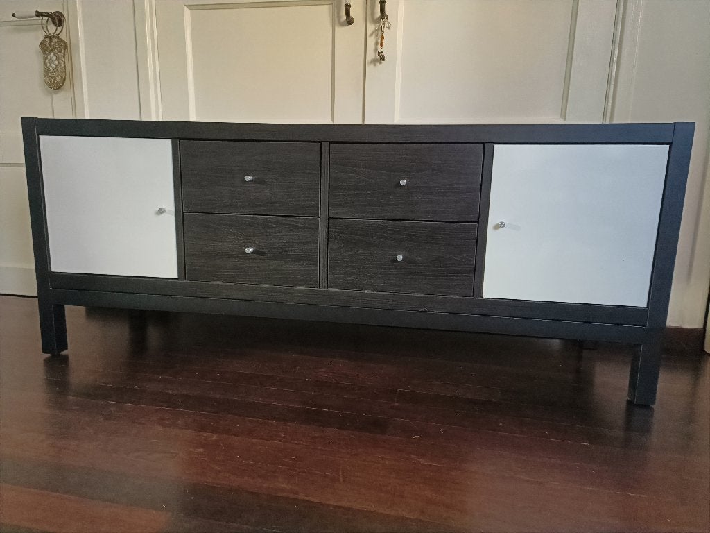 KALLAX kast boekenkast tv kast met onderstel IKEA, Ophalen, 100 tot 150 cm, Zo goed als nieuw, Minder dan 100 cm