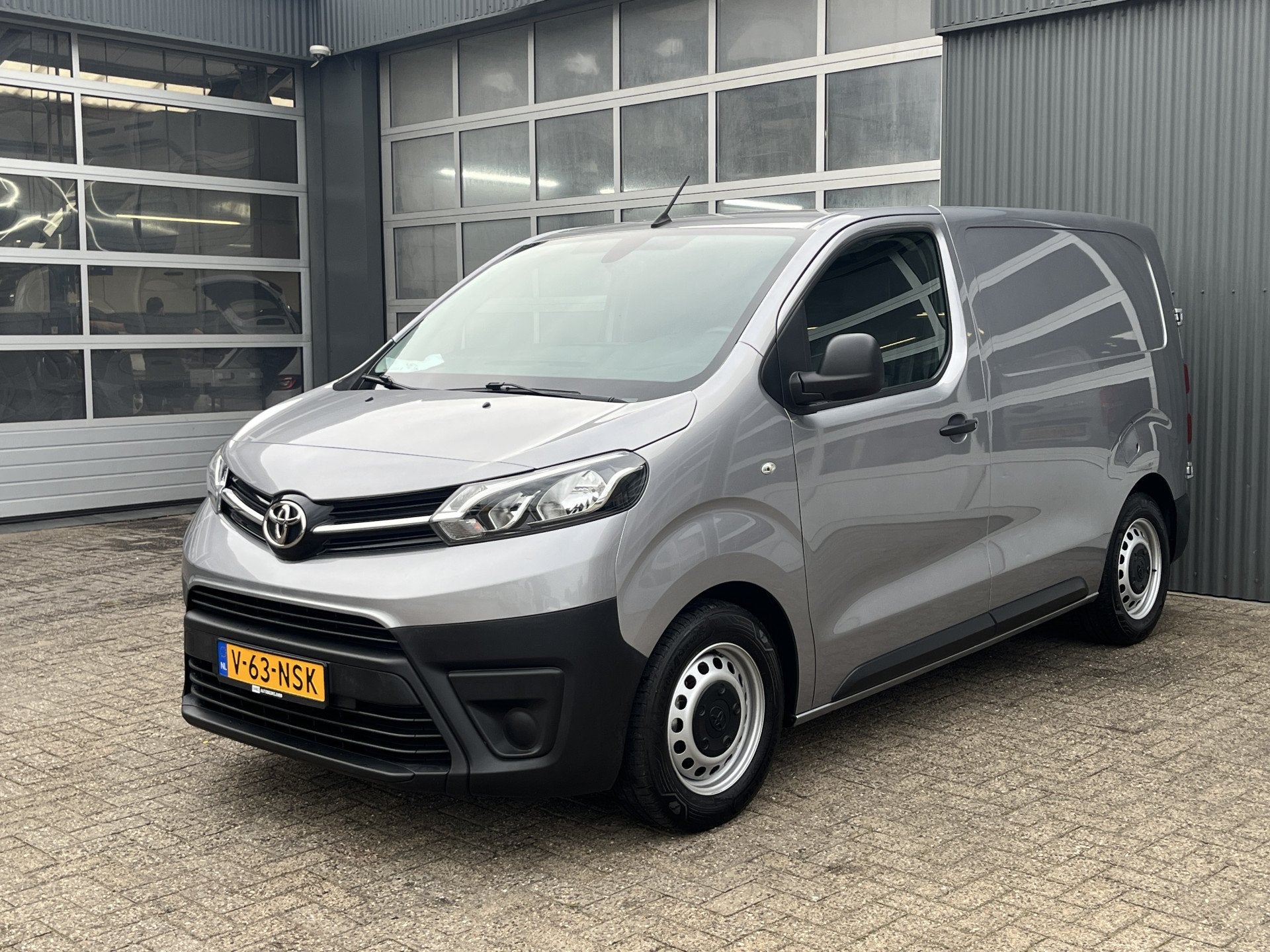 Toyota ProAce 1.5 BlueHDI Worker Marge BTW en BPM vrij! Airc, Auto's, Voorwielaandrijving, Stof, Gebruikt, 4 cilinders