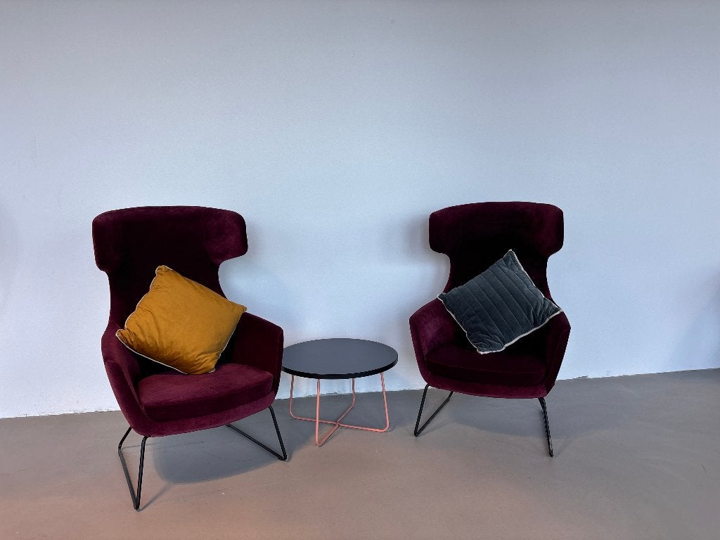 Set van 2 ÖRN Furniture Ikon Fauteuils Bordeaux  CS26522, Huis en Inrichting, Ophalen, Gebruikt, Stof, 75 tot 100 cm