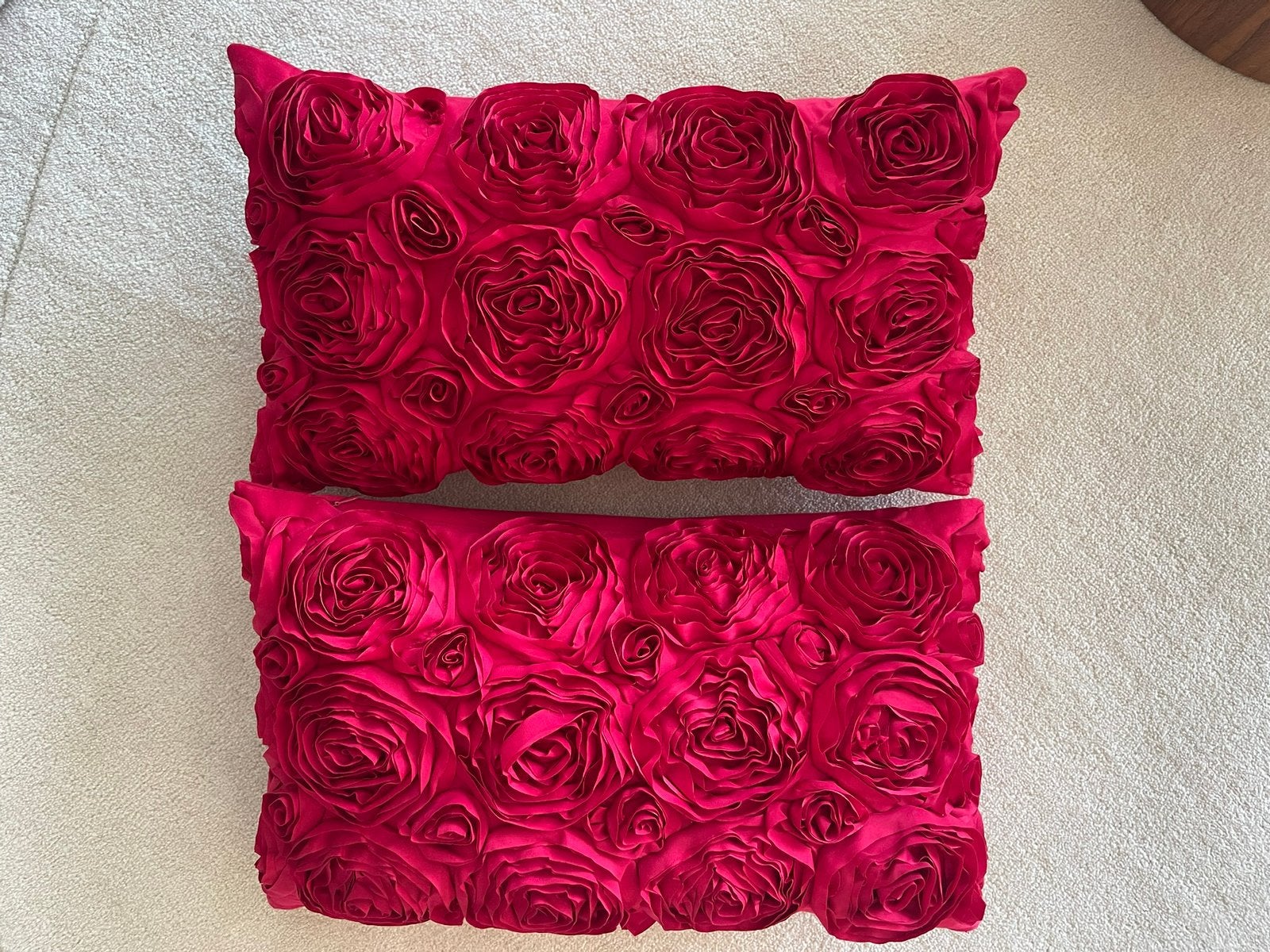 2 roze kussens fuchsia h&m nieuw, Ophalen of Verzenden, Nieuw, Roze, Rechthoekig