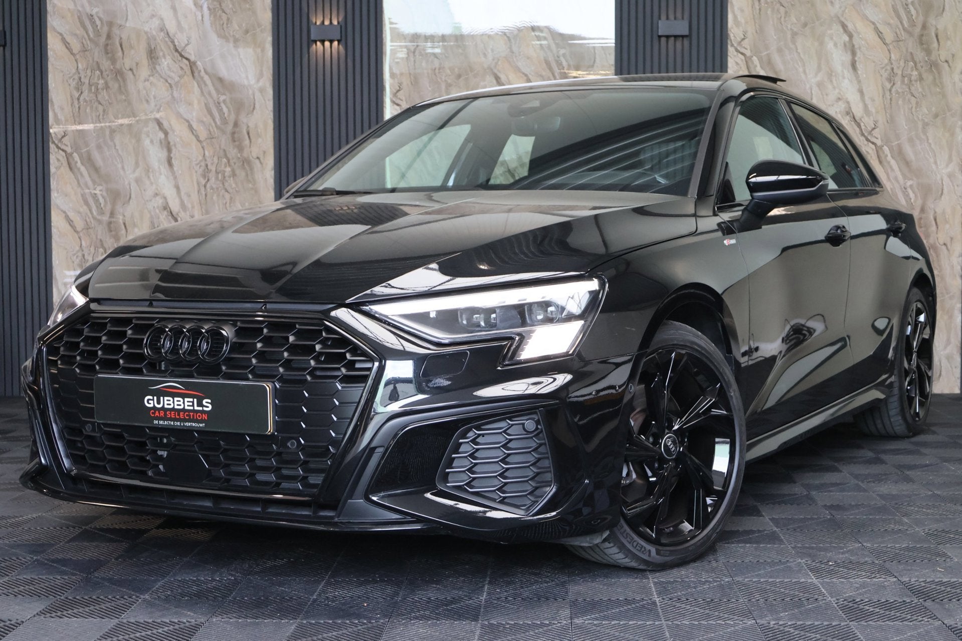 Audi A3 Sportback 35 TFSI 3x S-Line | Pano | Camera | Matrix, Auto's, Dealer onderhouden, Zwart, 4 cilinders, 150 pk