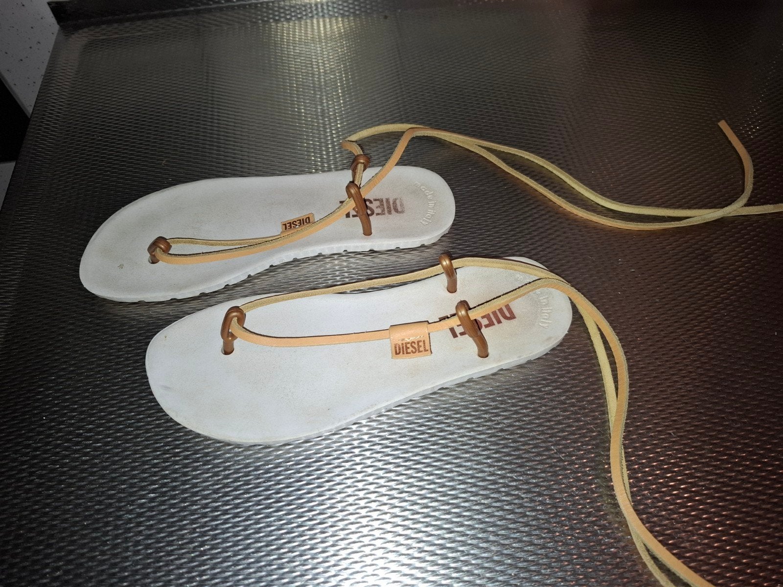 Diesel sandalen maat 38, Wit, Diesel, Gedragen, Sandalen of Muiltjes