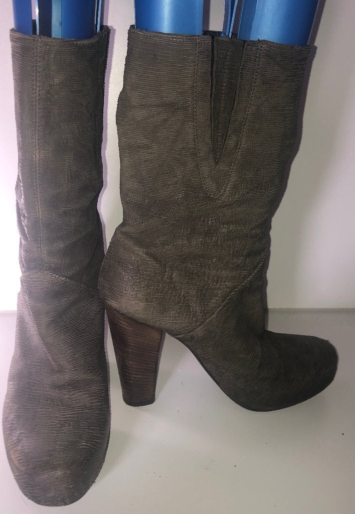 Vic groen sexy hoge hak leren laarzen mt 38, Kleding | Dames, Schoenen, Hoge laarzen, Vic, Ophalen of Verzenden, Zo goed als nieuw