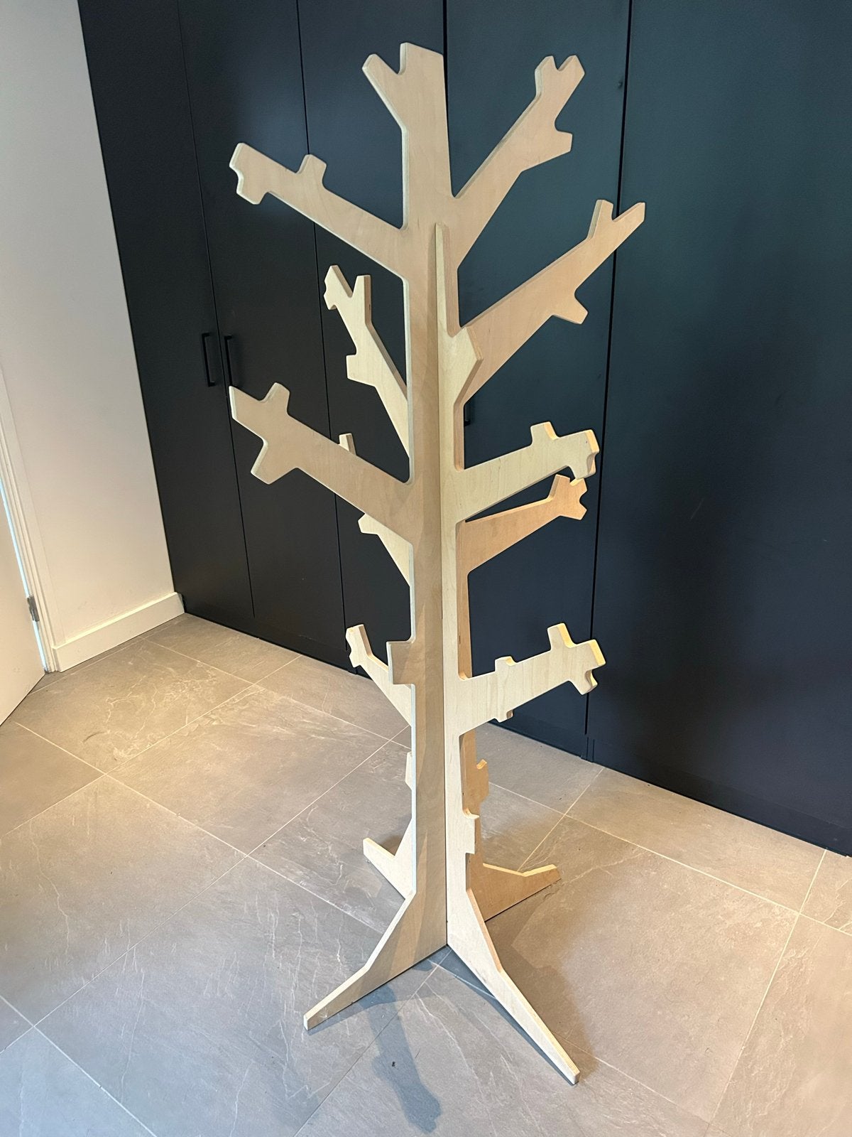 Houten boom kapstok, Ophalen, Zo goed als nieuw, Staande kapstok, 150 tot 200 cm