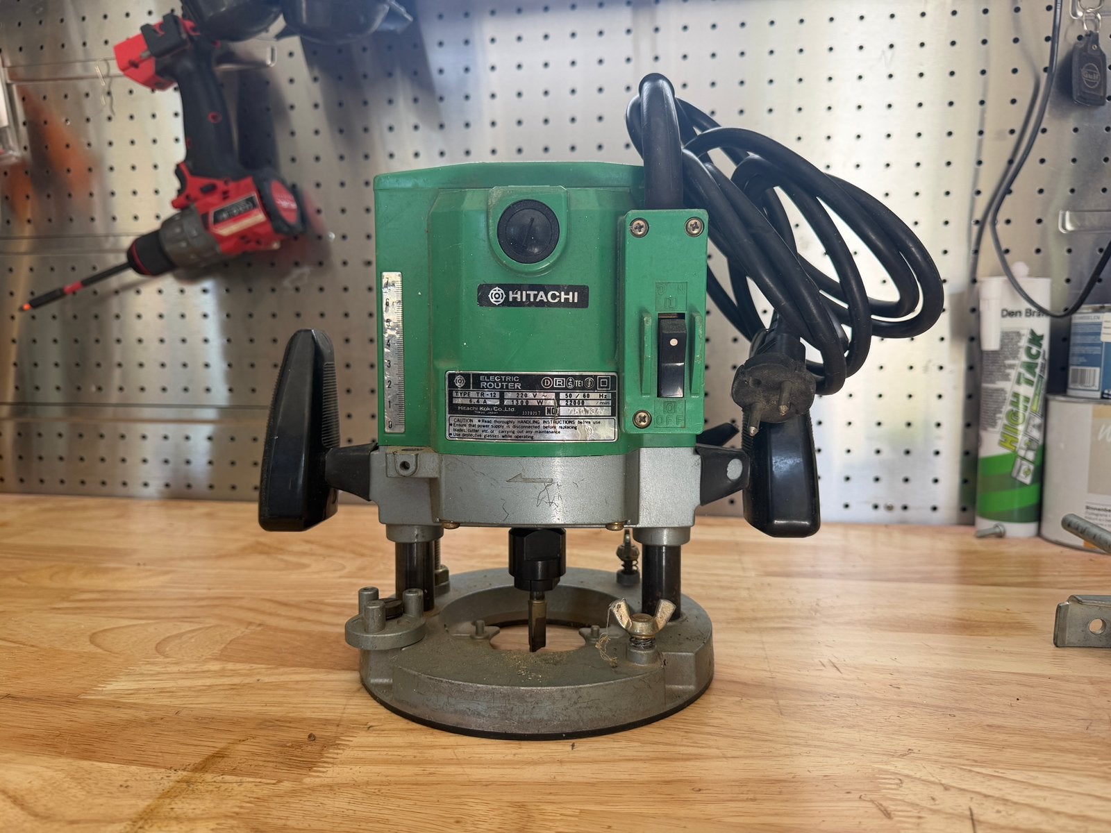 Hitachi trappen/ boven frees, Ophalen, Gebruikt, Elektrisch, Bovenfrees