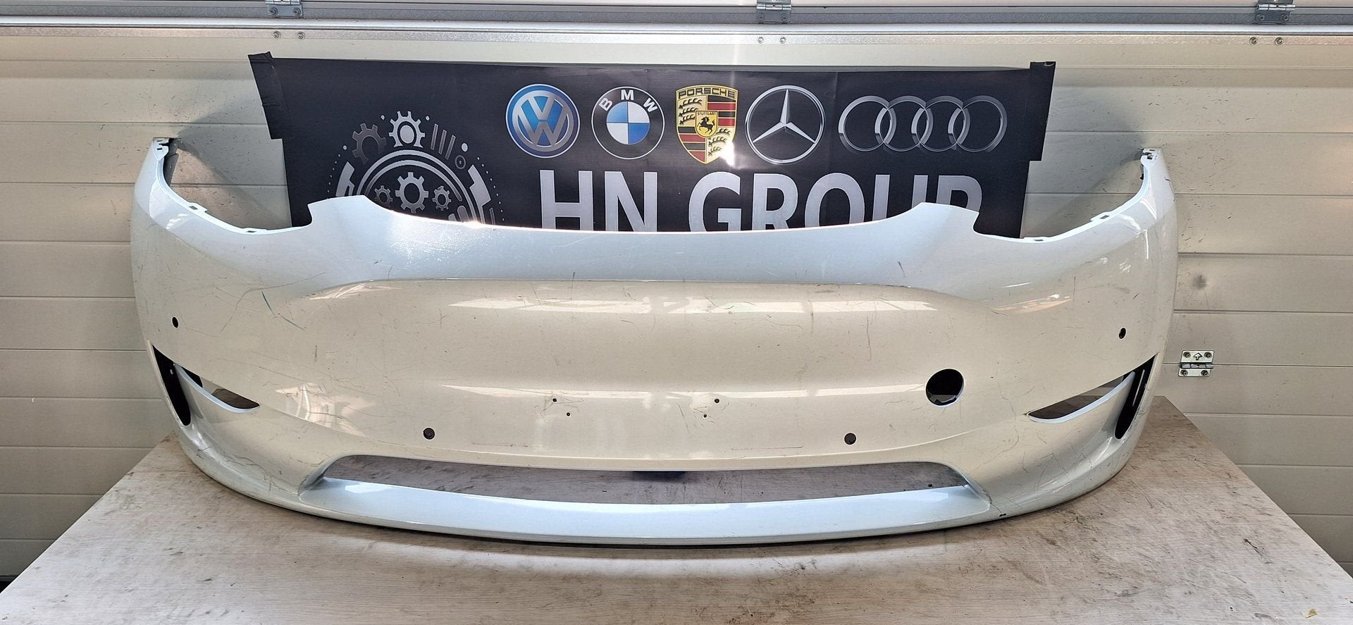 Voorbemper Tesla Model Y 2020-2024 1493745-00-A, Gebruikt, -, Voor, -