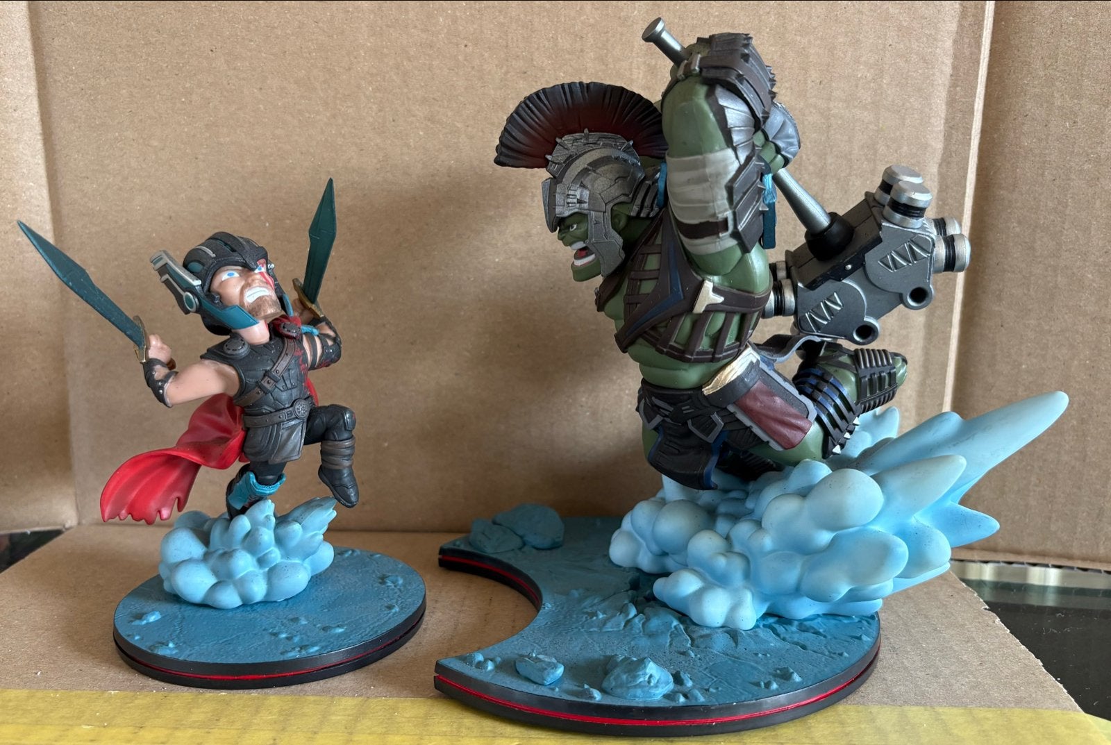 Thor vs Hulk Gladiator Diorama Beeldje, Ophalen of Verzenden, Zo goed als nieuw