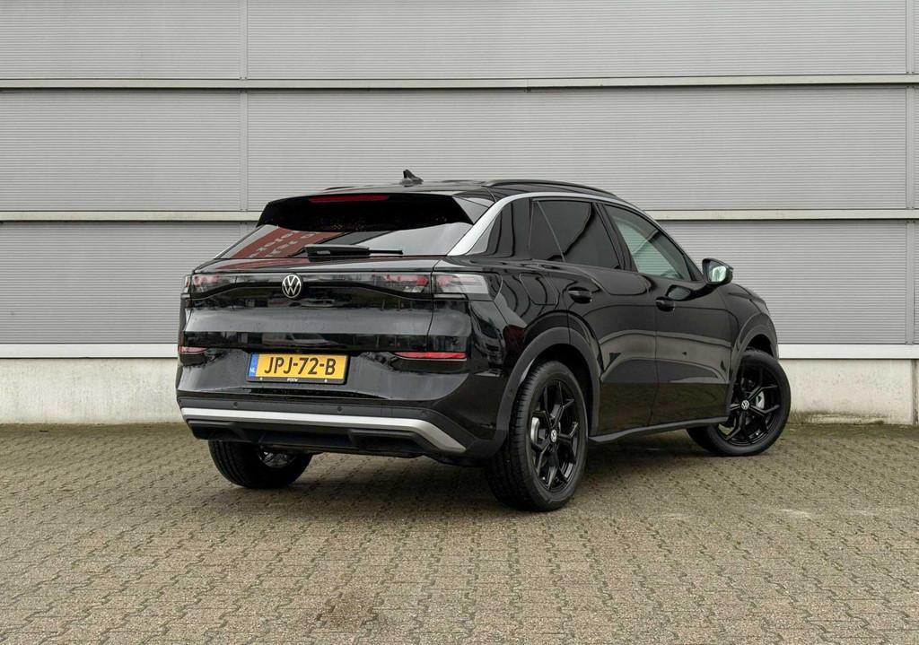 Volkswagen T-Roc 1.5 eTsi 115pk Life First Edition | App Con, 12 maanden, 1498 cc, Euro 6, 4 cilinders