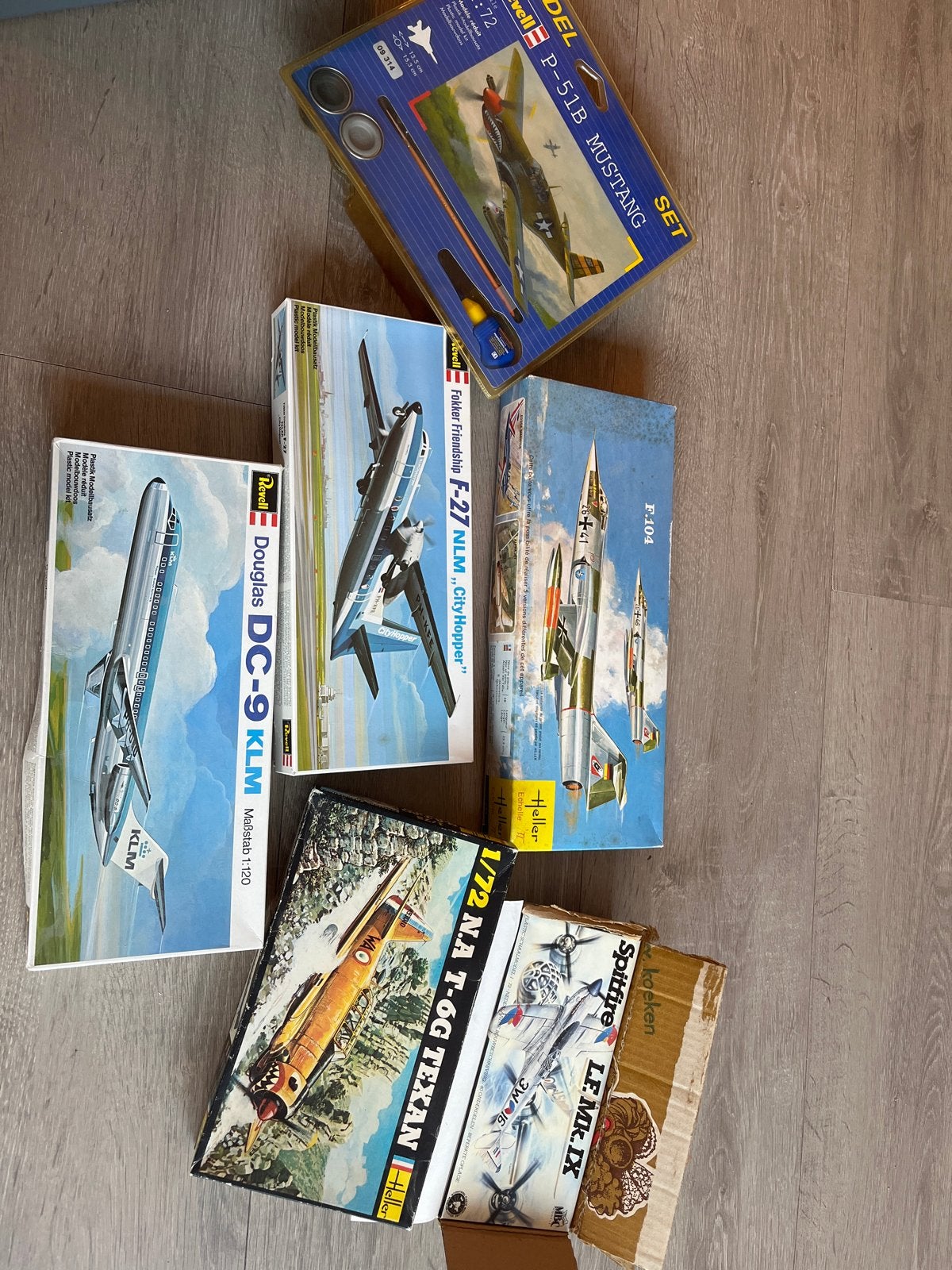 Modelvliegtuigen Collectie: Revell, Heller, en meer, Hobby en Vrije tijd, 1:72 tot 1:144, Revell, Ophalen of Verzenden, Zo goed als nieuw
