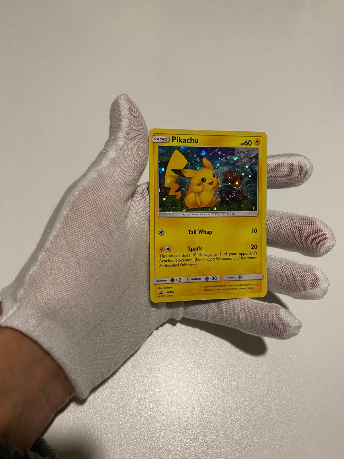 Pikachu Holo Sun&Moon Promo, Ophalen of Verzenden, Zo goed als nieuw