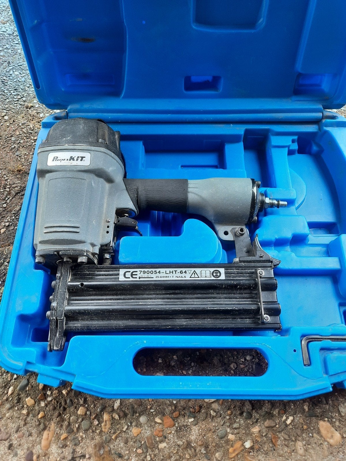profikit 790054 lht 64 pneumatisvhe tacker
25 tm 64 mm t nai, Ophalen, Gebruikt