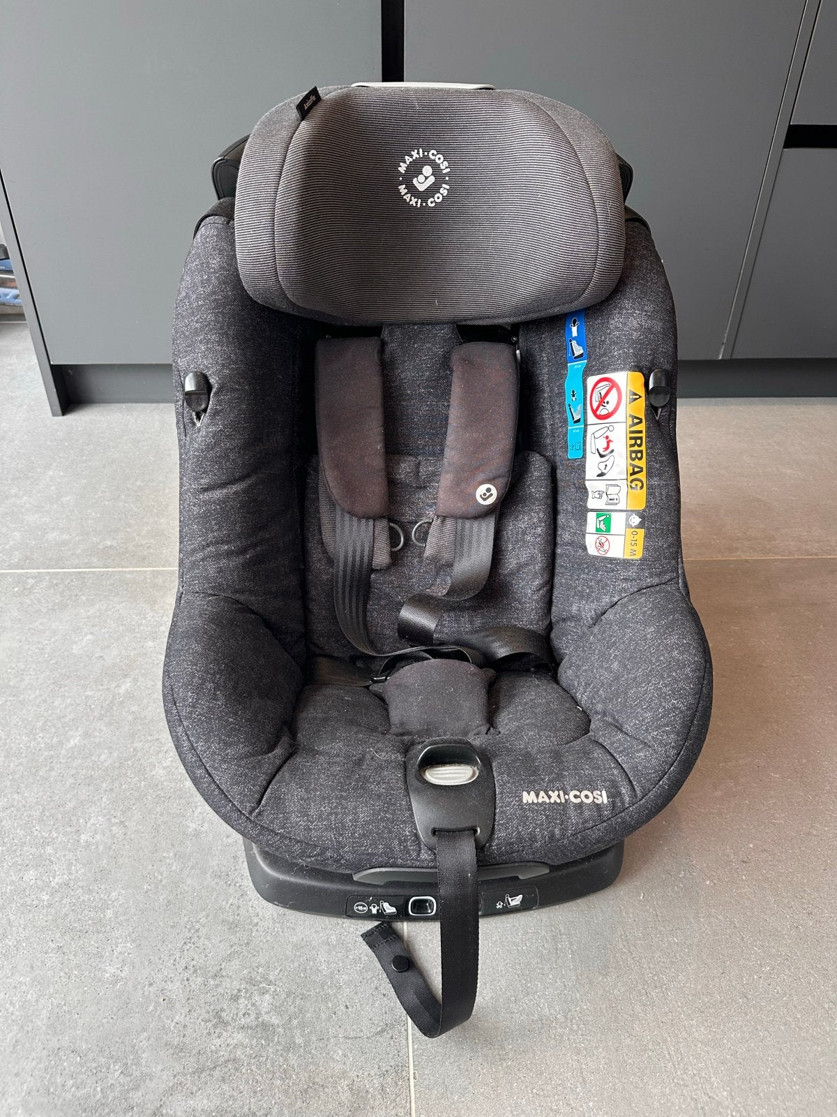 Maxi-Cosi AxissFix i-Size autostoel - Zo goed als nieuw, Kinderen en Baby's, Autostoeltjes, Ophalen, 0 t/m 18 kg, Verstelbare rugleuning