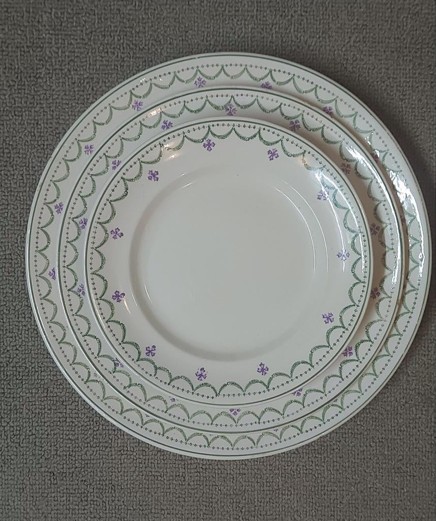 Violetta servies Longwy, Ophalen of Verzenden