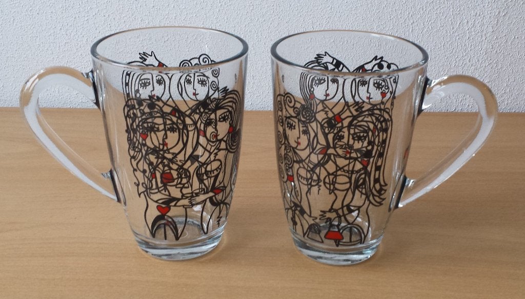 2 Theeglazen Claudia Schmit - z.g.a.n., Glas of Glazen, Ophalen of Verzenden, Nvt, Modern