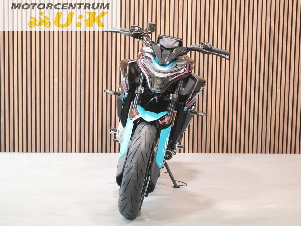CFMOTO NK 675 GP Edition GP Edition (bj 2026), 4 cilinders, Motorrijbewijs A, Bedrijf, Onbekend