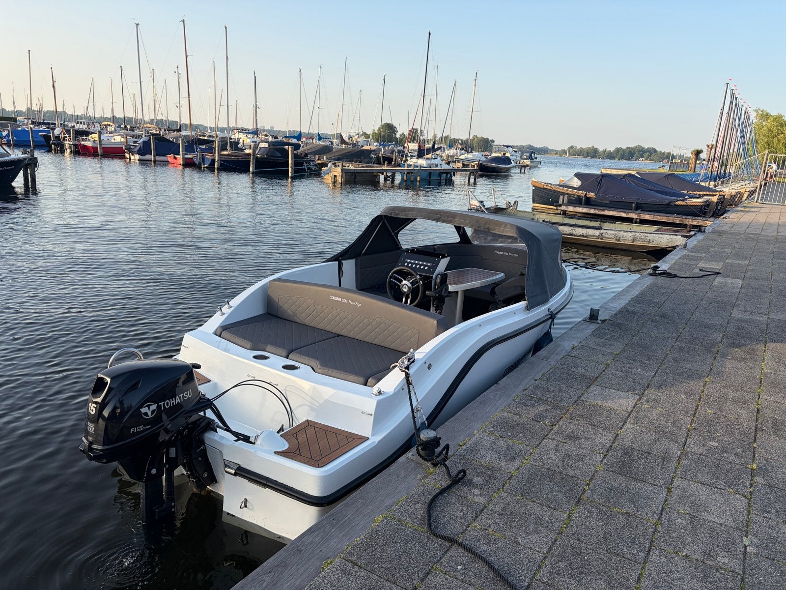 Corsiva sloep 505 New Age met Tohatsu 15pk, Overige merken, Buitenboordmotor, Biminitop, Sloep