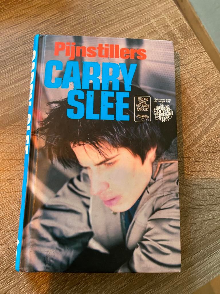 Carry Slee - Pijnstillers, Carry Slee, Ophalen of Verzenden, Zo goed als nieuw