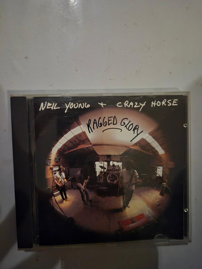 Neil Young & Crazy Horse - Ragged glory. Cd. 1990, Ophalen of Verzenden, Gebruikt