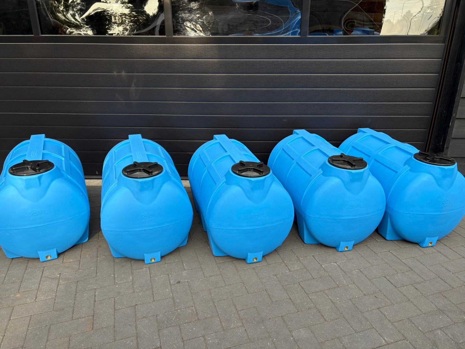 water opslag tanks 250 L, Tuin en Terras, 150 liter of meer, Ophalen of Verzenden