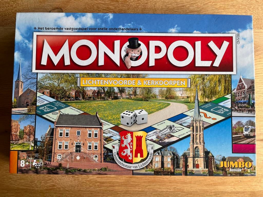 Monopoly Lichtenvoorde & Kerkdorpen - Speciale Editie, Drie of vier spelers, Ophalen of Verzenden, Zo goed als nieuw