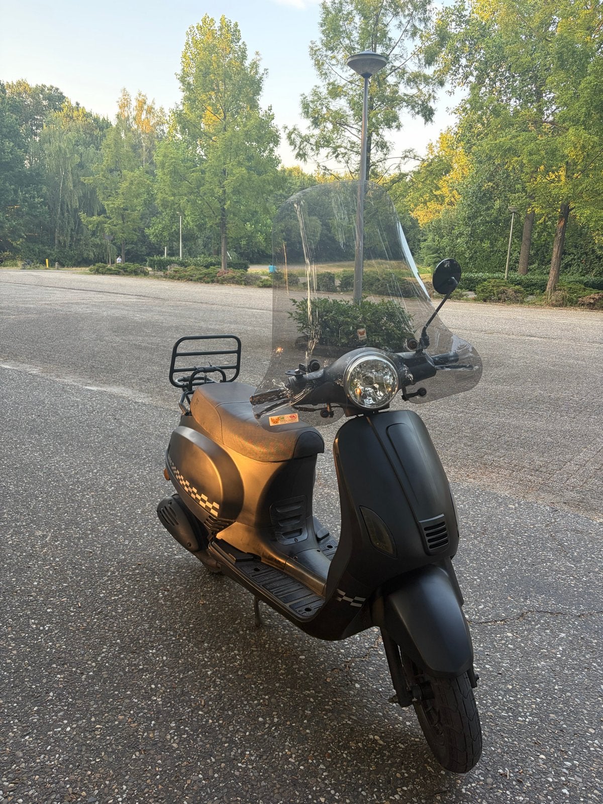 BTC Scooter uit 2020 - Nieuwe bougies, accu en kickstart, Ophalen, Gebruikt, Benzine