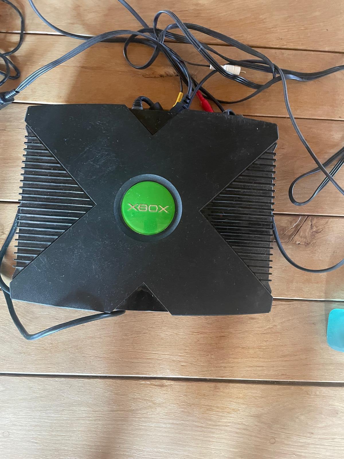 Werkende xbox, Spelcomputers en Games, Spelcomputers | Xbox Original, Ophalen, Zo goed als nieuw, Met 1 controller