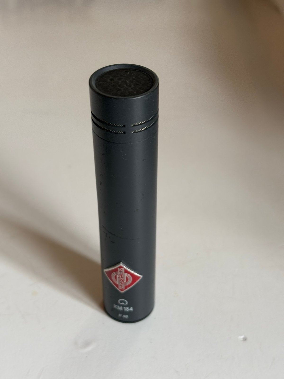 Neumann KM 184 Kleinmembraan Condensatormicrofoon per stuk, Ophalen of Verzenden, Gebruikt, Studiomicrofoon