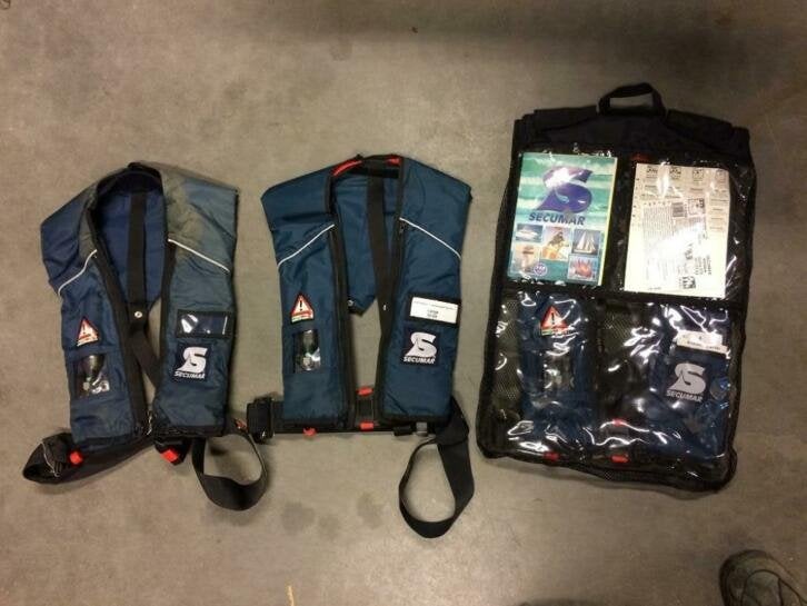 20 reddingsvesten Secumar Windows Alpha 275N geen patroon, Watersport en Boten, Watersportkleding, Niet ingevuld, Gebruikt, Niet ingevuld