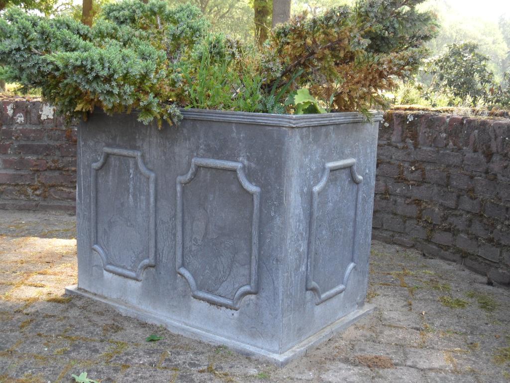 bloembak/plantenbak, Tuin en Terras, Ophalen, Overige materialen, Zo goed als nieuw, 60 tot 100 cm