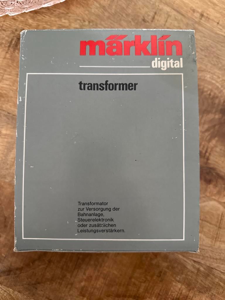 Märklin Digital Transformator 6002 t.e.a.b, Ophalen of Verzenden, Zo goed als nieuw, Märklin, Transformator of Voeding