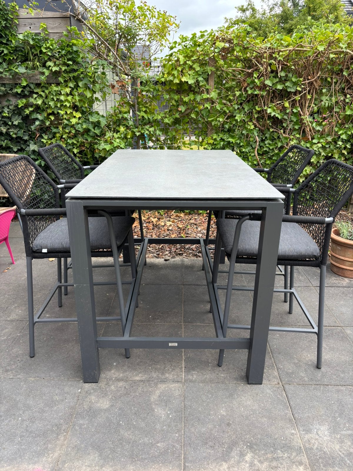 Tuintafel hoog + 4 stoelen met kussen, Ophalen, Zo goed als nieuw, Rechthoekig, Aluminium