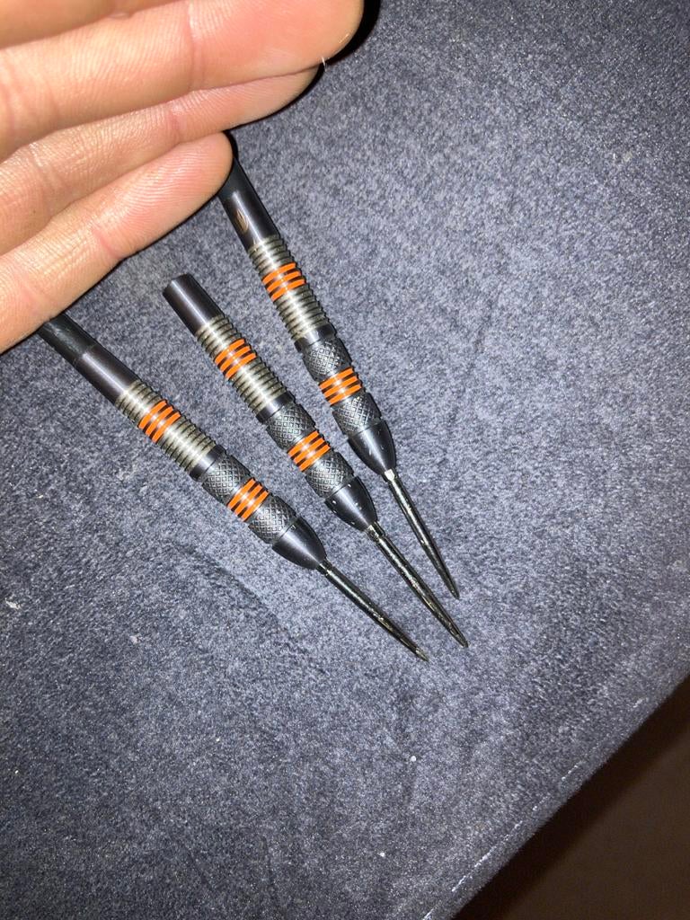 Dartpijlen Raymond van Barneveld Swisspoint, Ophalen, Gebruikt, Pijlen
