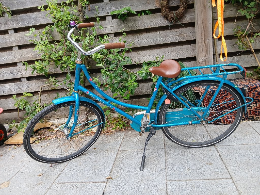 Meisjesfiets 24 inch, Fietsen en Brommers, Fietsen | Meisjes, Ophalen, Terugtraprem, Handrem, Gazelle