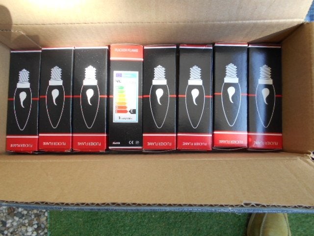 9 NIEUWE FLICKER FLAME LAMPJES 3 WATT, Overige lichtkleuren, Overige typen, E14 (klein), Nieuw