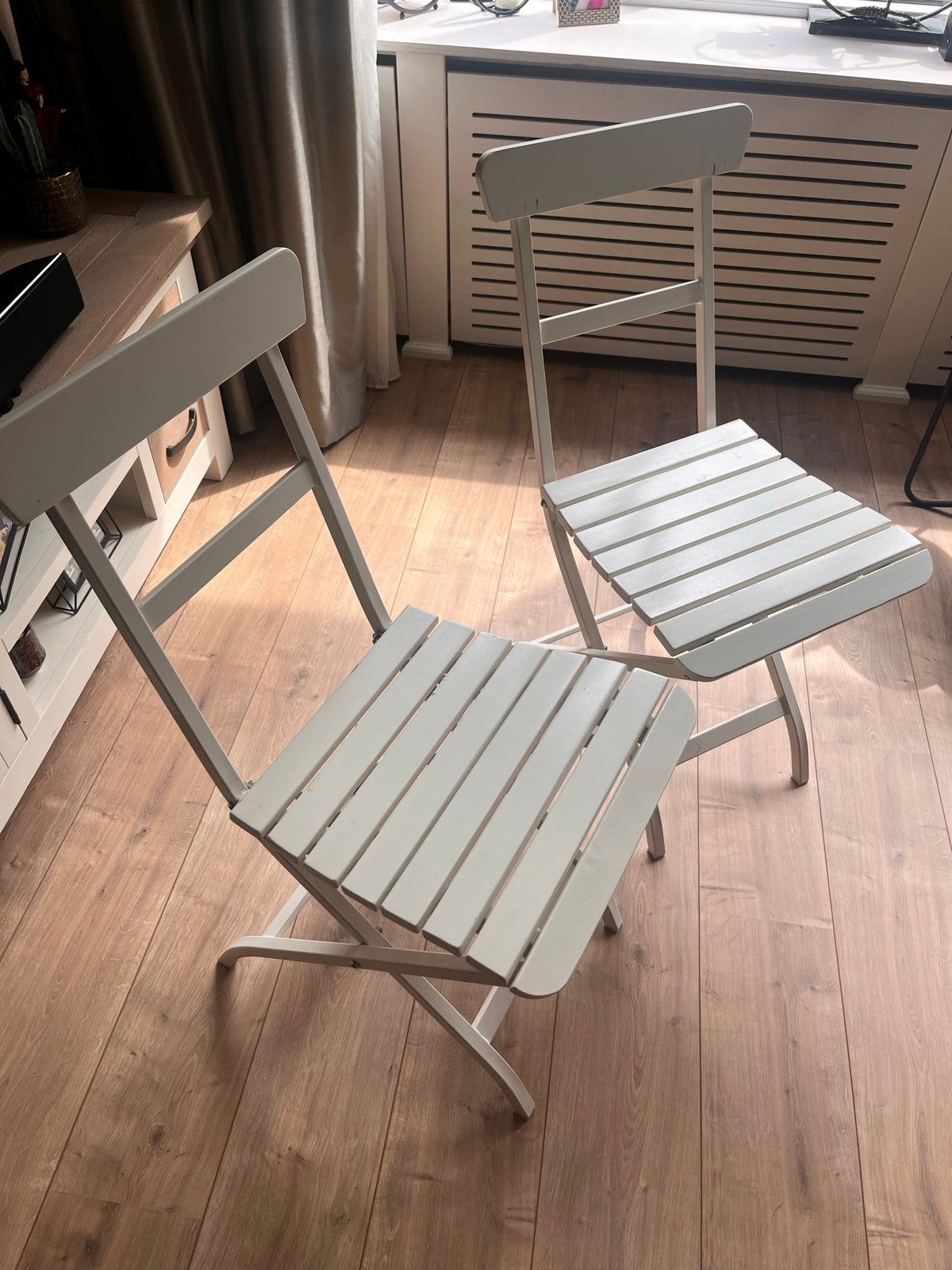 2x Witte bistro opvouwbare stoelen, Ophalen, Gebruikt, Twee, Wit