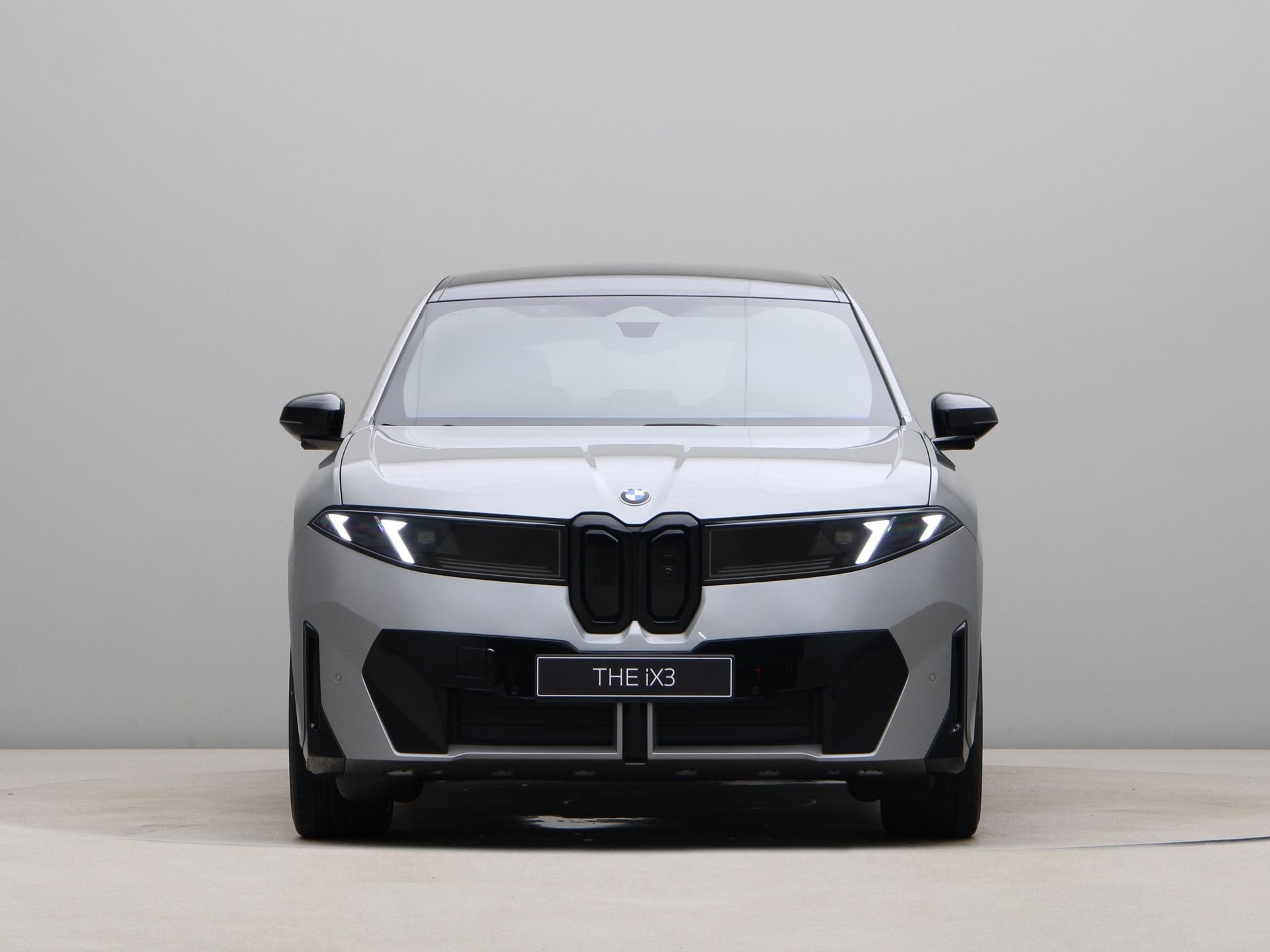 BMW iX3 50 xDrive 113 kWh (bj 2026, automaat), Auto's, BMW, Automaat, Zwart, Automatische klimaatregeling, Vierwielaandrijving