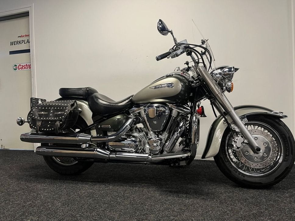 Yamaha XV 1600 A (bj 1999), 2 cilinders, 1600 cc, Bedrijf, Onbekend