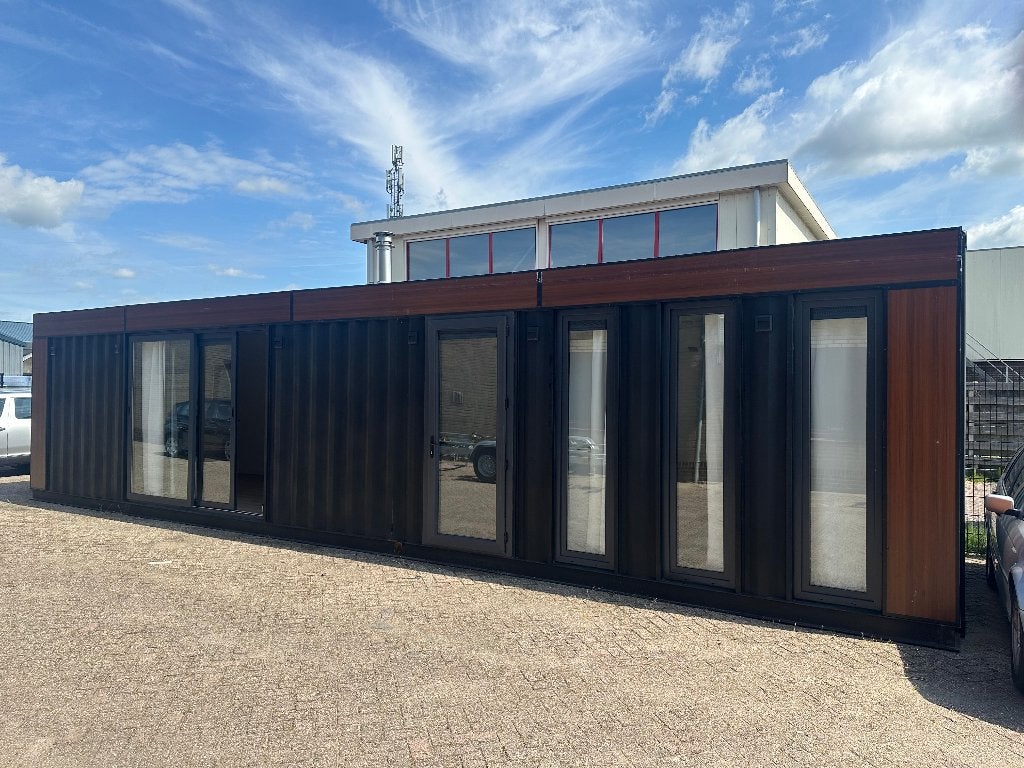 Luxe omgebouwde 40ft zeecontainer - 12mx 3.20m , geïsoleerd, Ophalen