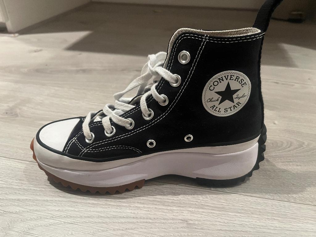 Mooie gympen, Meisje, Schoenen, Zo goed als nieuw, Diverse merken