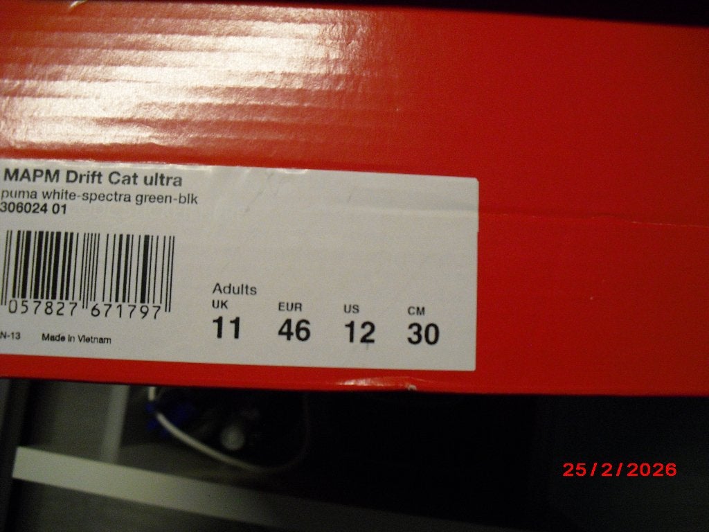 puma sport schoenen van AMG, Kleding | Heren, Schoenen, Puma, Ophalen of Verzenden, Zo goed als nieuw, Wit