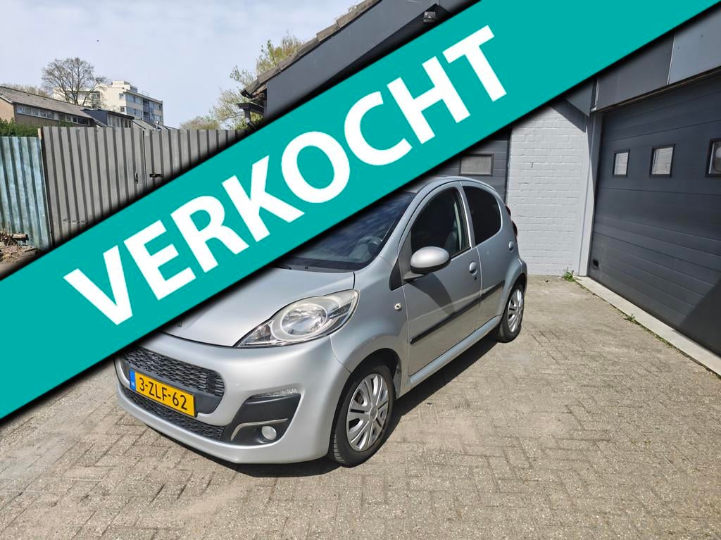 Peugeot 107 1.0 Envy,Airco,Parking system,Elektrische ramen,, Auto's, Peugeot, Voorwielaandrijving, Euro 5, Gebruikt, 4 stoelen