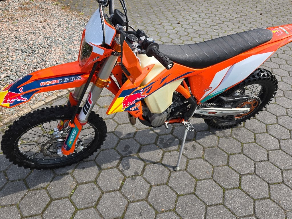 Foto 5 van KTM EXC 450 Six Days 2021 - Enduro motorfiets