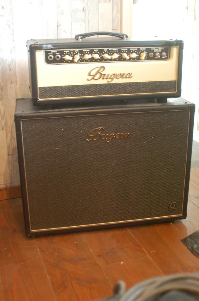 Bugera V22 Infinium buizenversterker + Bugera 212 TS cabinet, Ophalen, Zo goed als nieuw, Gitaar, 50 tot 100 watt