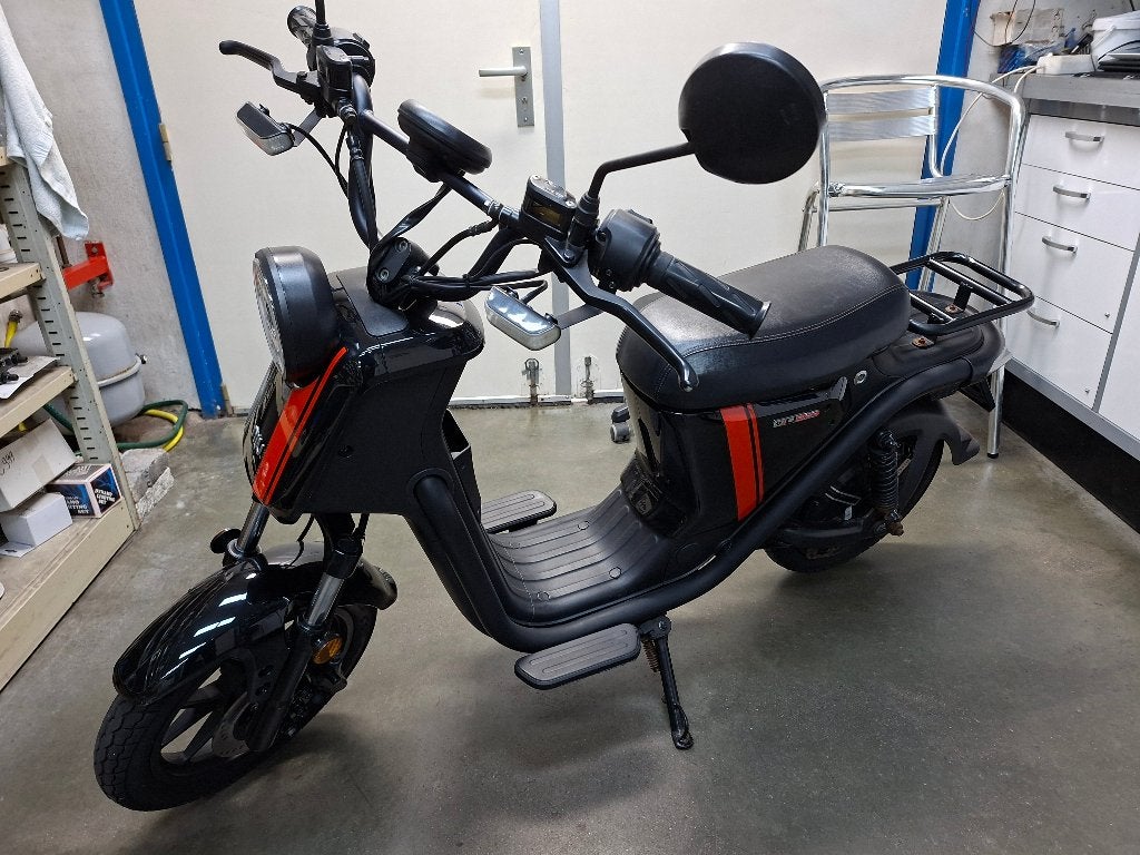Niu u pro elektrische snor scooter met blauw kenteken 2020, Gebruikt, Elektrisch, Ophalen, Overige merken