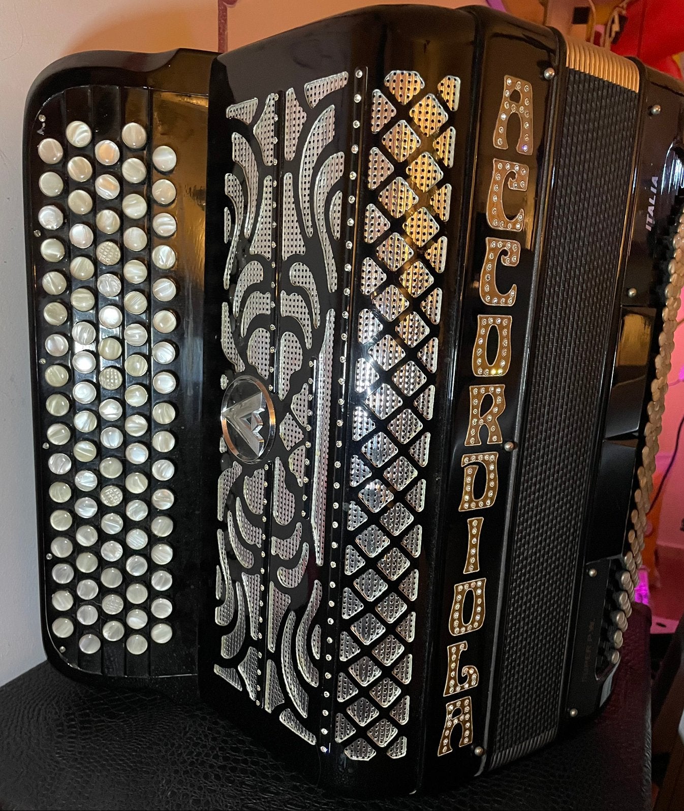 Mooie vier-korige Accordiola Super P W knopaccordion, Muziek en Instrumenten, Ophalen of Verzenden, Zo goed als nieuw, 120-bas