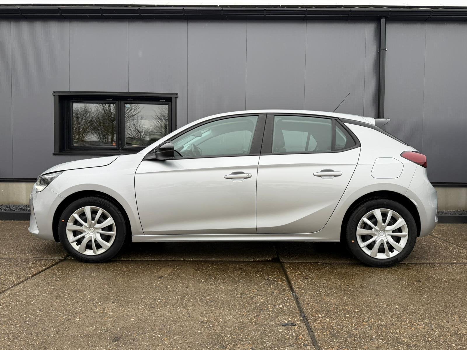 Opel CORSA 1.2 Elegance navi / stoelverwarming, Auto's, Opel, Gebruikt, 19 km/l, 3 cilinders, Hatchback