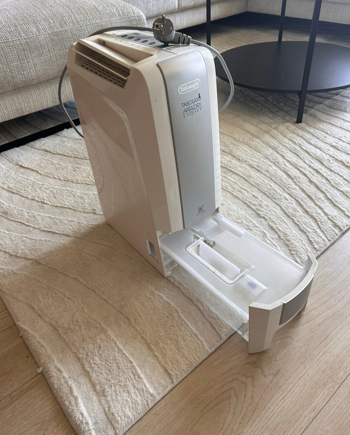 Vochtvreter de longhi, Ophalen, Minder dan 50 cm, Gebruikt, Minder dan 100 cm