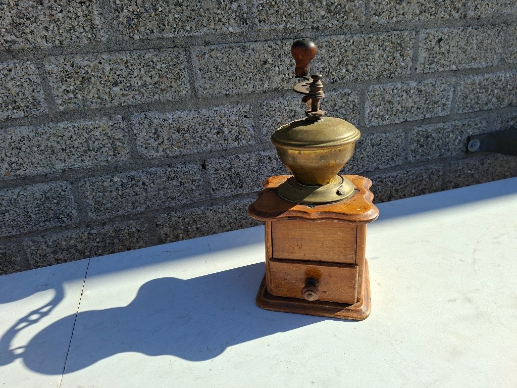 vintage antieke koffiemolen met lade en vulschijf koper, Antiek en Kunst, Antiek | Keukenbenodigdheden, Ophalen of Verzenden